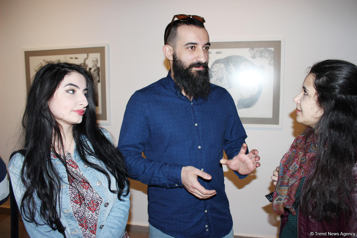 В Yay Gallery открылась выставка "1001 Ночь": традиции и ценности культуры исламского мира (ФОТО)