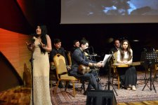 "Yenə o bağ olaydı": Вечер-посвящение Микаилу Мушфигу (ФОТО)