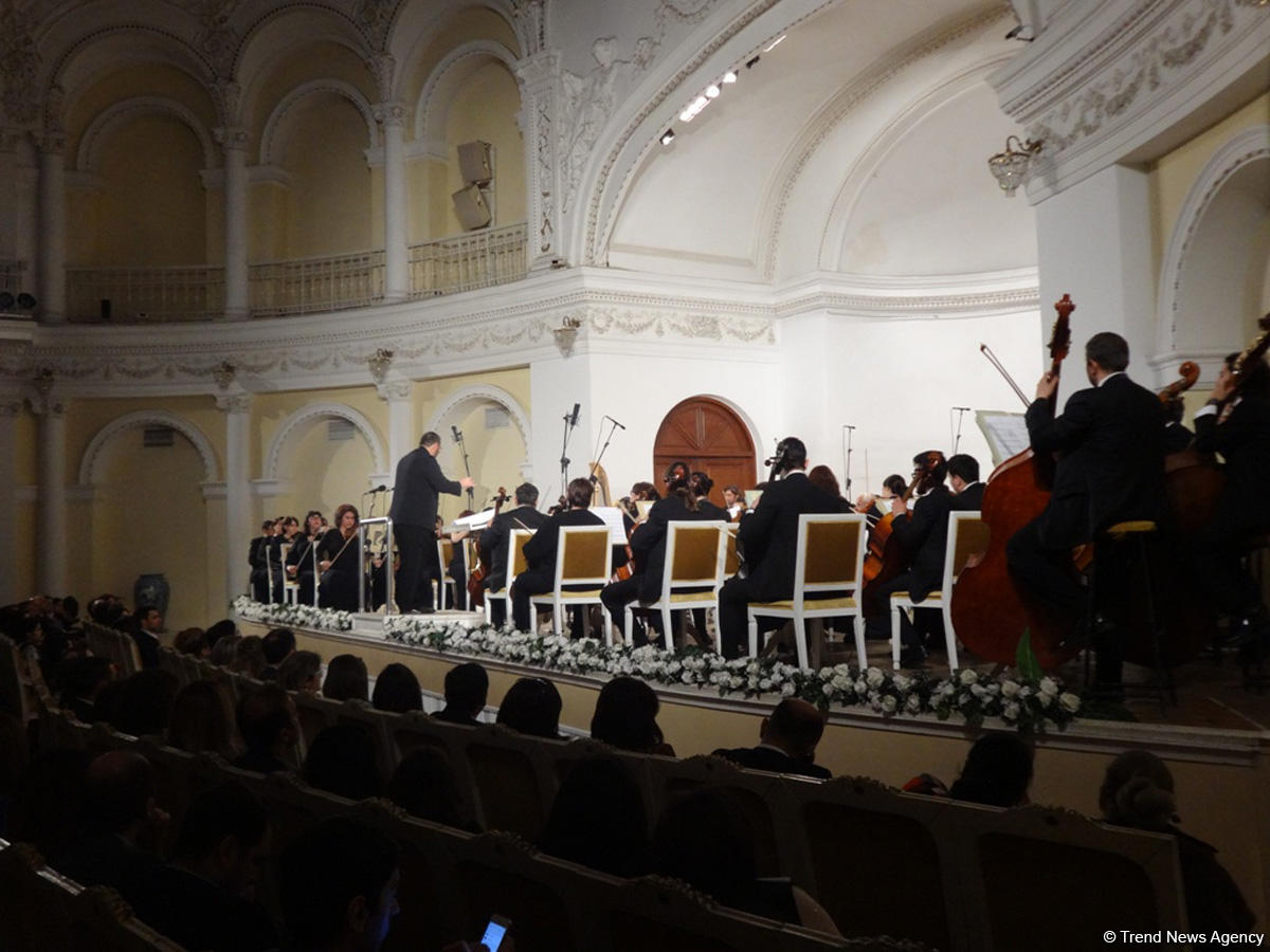 O Patria Mia, или Восторг зрителей! Посвящение семье посла Италии в Азербайджане (ФОТО)