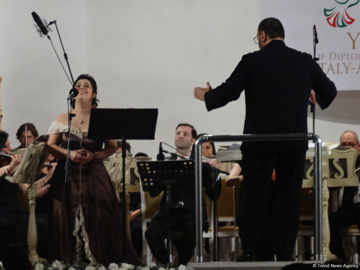 O Patria Mia, или Восторг зрителей! Посвящение семье посла Италии в Азербайджане (ФОТО)