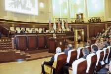 Наргиз Пашаева: “Наша святая обязанность – увековечить имя Низами Гянджеви в Оксфордском университете” (ФОТО)