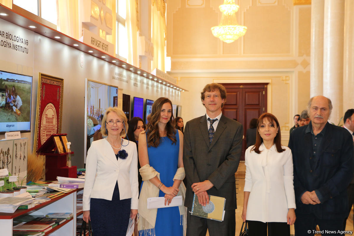 Наргиз Пашаева: “Наша святая обязанность – увековечить имя Низами Гянджеви в Оксфордском университете” (ФОТО)