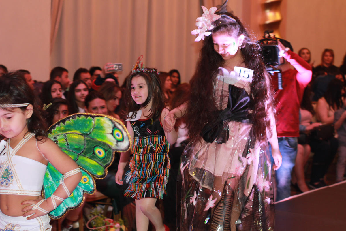 Самые очаровательные азербайджанские дети в конкурсе Colorfull spring (ФОТО)