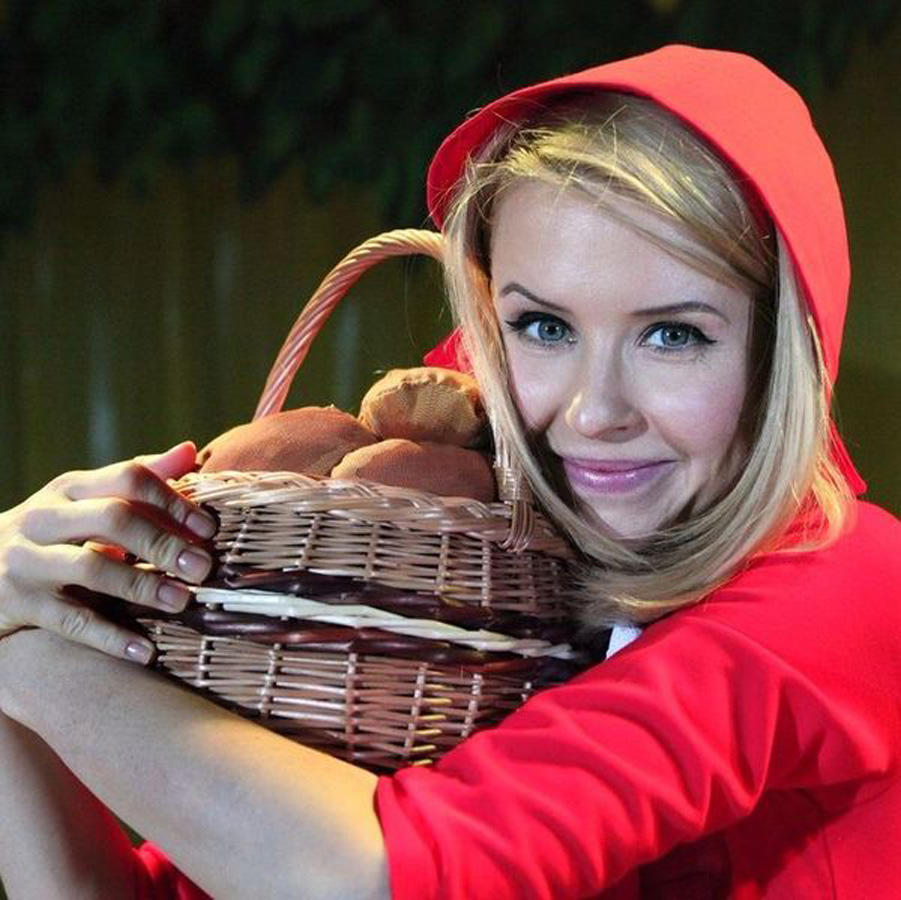 В Баку приедет звезда сериала "Папины дочки" Мирослава Карпович (ФОТО)