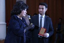 В Баку прошла церемония награждения премии "Фаворит года" (ФОТО)