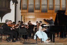 В Баку прошел вечер классической музыки памяти общенационального лидера Гейдара Алиева (ФОТО)