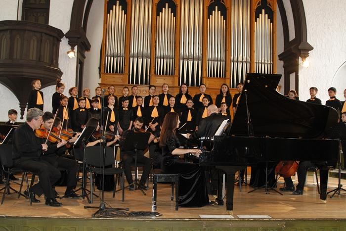 В Баку прошел вечер классической музыки памяти общенационального лидера Гейдара Алиева (ФОТО)