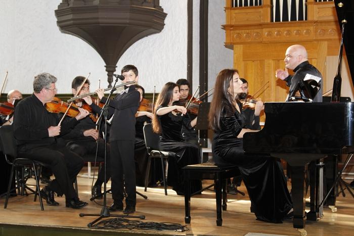 В Баку прошел вечер классической музыки памяти общенационального лидера Гейдара Алиева (ФОТО)