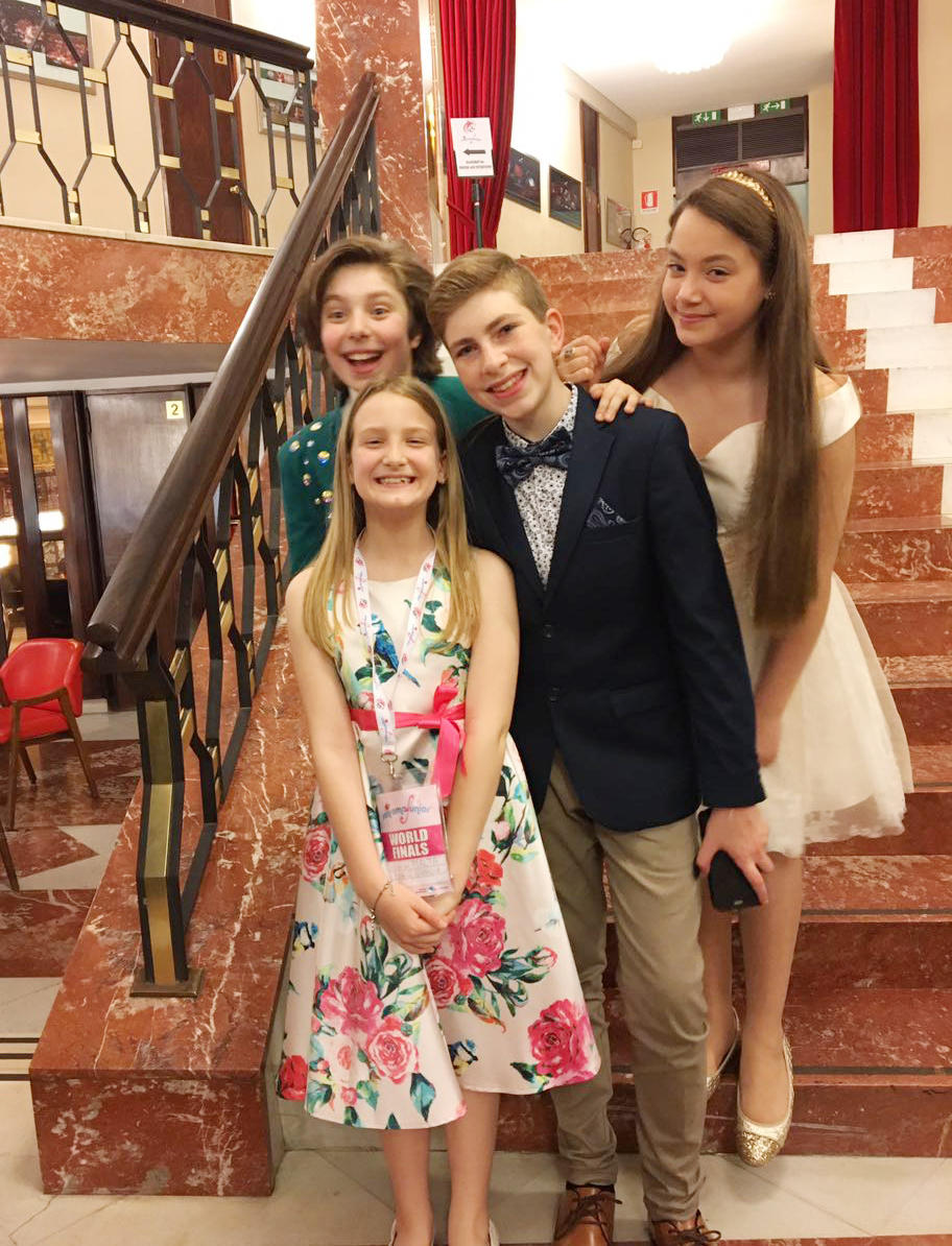 Рустам Керимов с песней Элтона Джона выступил в Сан-Ремо (ФОТО)