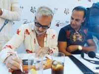 "Танцующий миллионер" Джанлука Вакки: Баку – один из лучших городов мира, восхищен коврами и архитектурой (ФОТО)