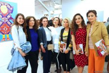 В Баку открылась выставка Вугара Мурадова "Сходства", посвященная ковровому искусству (ФОТО)