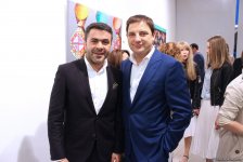 В Баку открылась выставка Вугара Мурадова "Сходства", посвященная ковровому искусству (ФОТО)