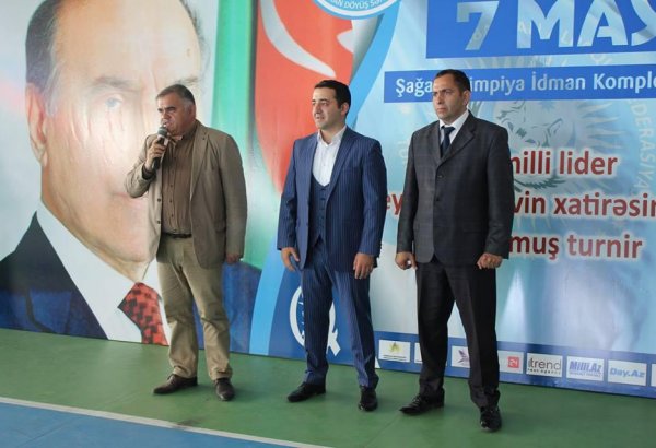 В Баку прошел турнир по алпагуту, посвященный 94-й годовщине со дня рождения Гейдара Алиева (ФОТО)