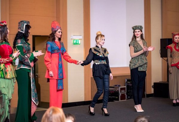 В Австрии представлена национальная коллекция Гюльнары Халиловой, посвященная Исламиаде (ФОТО)