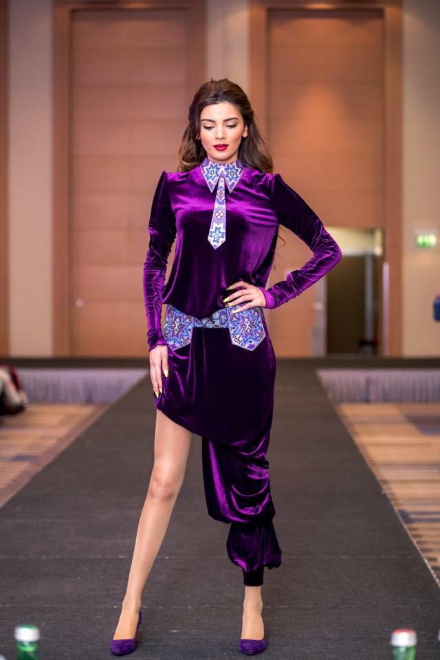 В Австрии представлена национальная коллекция Гюльнары Халиловой, посвященная Исламиаде (ФОТО)