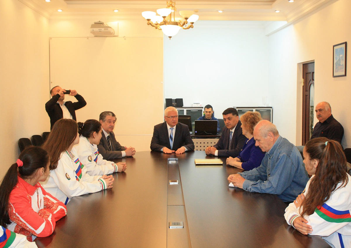 Азербайджанская команда участвует в третьих Всемирных играх юных соотечественников в Казани (ФОТО)