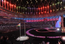 Феерическое открытие  Исламиады  в Баку, или Волшебное путешествие Мины с воздушным змеем (ФОТО)