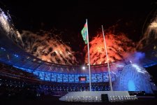 Феерическое открытие  Исламиады  в Баку, или Волшебное путешествие Мины с воздушным змеем (ФОТО)
