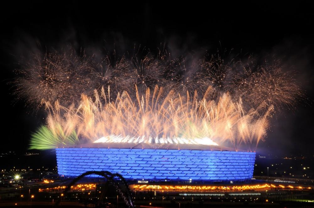 Феерическое открытие  Исламиады  в Баку, или Волшебное путешествие Мины с воздушным змеем (ФОТО)