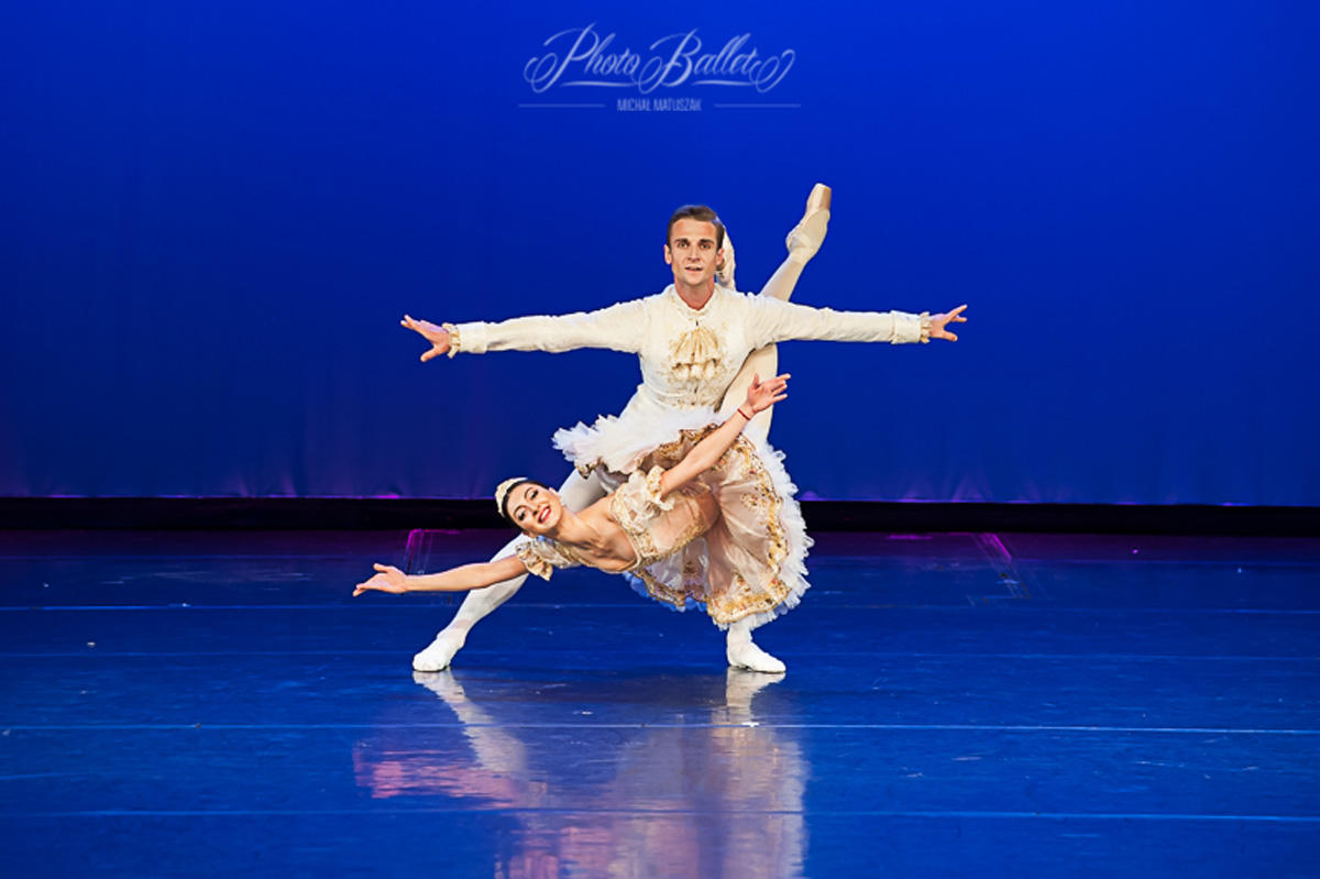 Чинара Ализаде рассказала о жизни в Польше и об отдыхе в Баку (ФОТО)