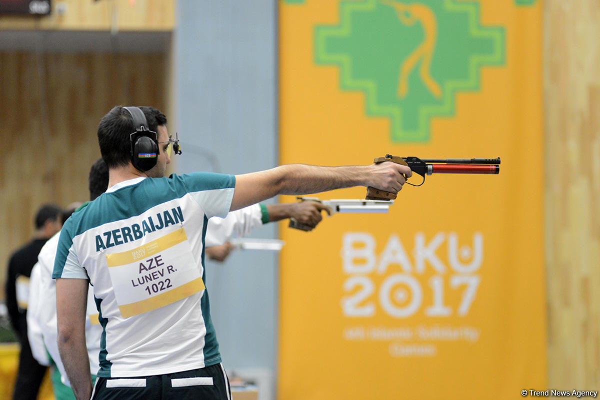 В рамках IV Игр исламской солидарности проходят соревнования по стрельбе из пистолета  (ФОТОРЕПОРТАЖ)