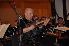 Магия тара в органном зале в Баку (ФОТО)