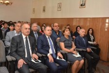 Юный азербайджанский виртуоз на таре провел первый сольный концерт (ФОТО)