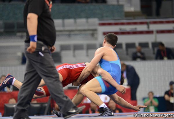 Азербайджан выиграл первое "золото" в соревнованиях по вольной борьбе на Исламиаде