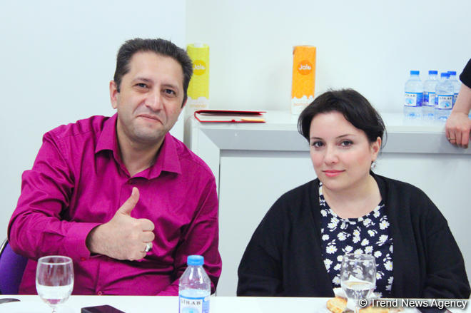 Мурад Дадашов пригласил на завтрак журналистов и рассказал о реалити-шоу "Машын" (ФОТО)