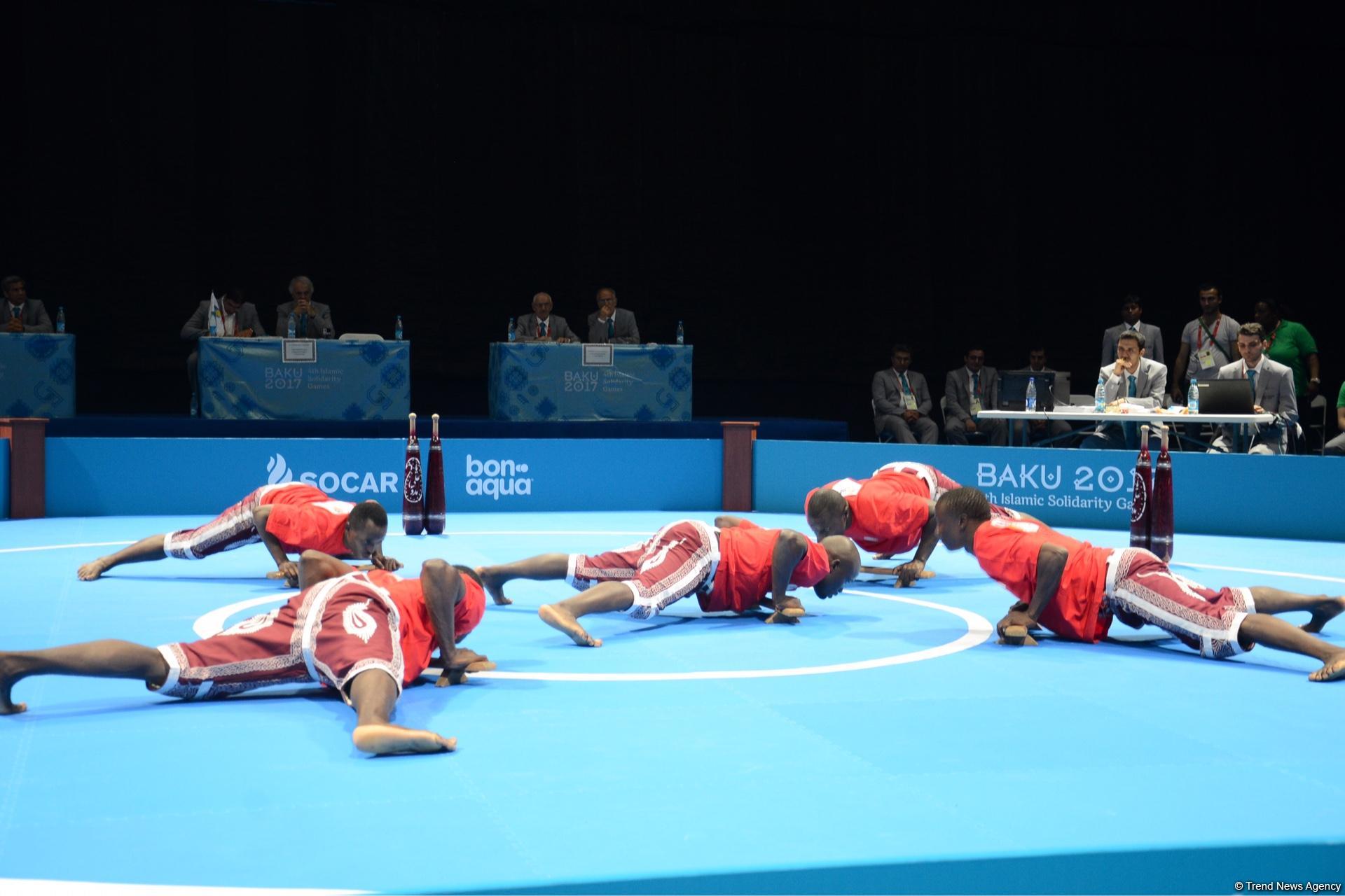 На Исламиаде в Баку стартовали соревнования по зорхане (ФОТОРЕПОРТАЖ)