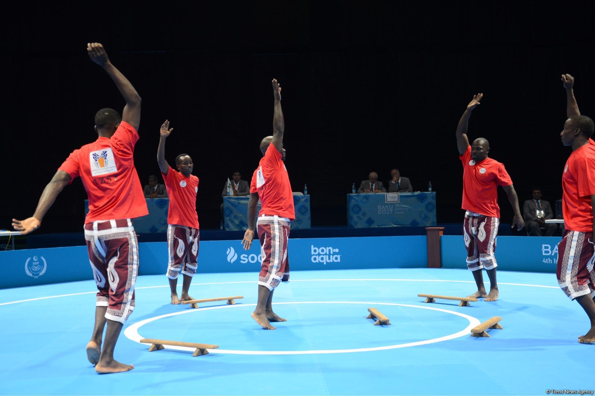 На Исламиаде в Баку стартовали соревнования по зорхане (ФОТОРЕПОРТАЖ)