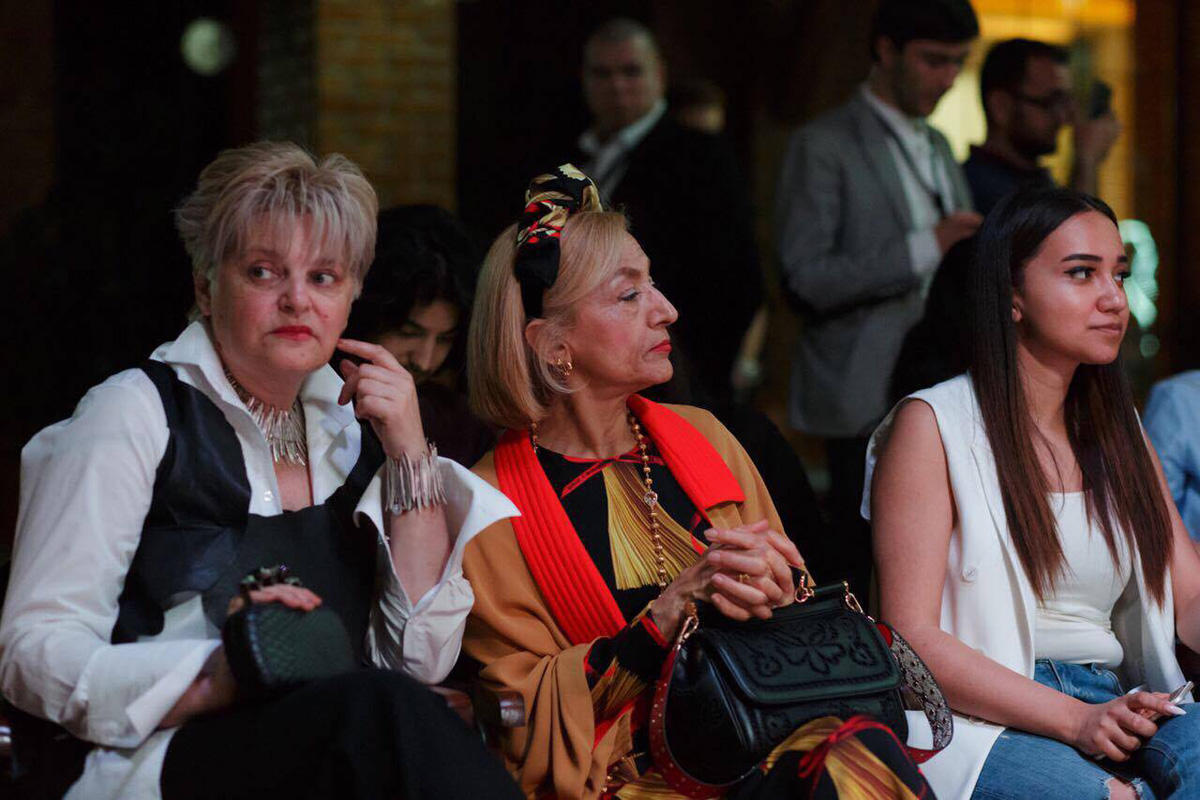 В Баку состоялось открытие Mercedes-Benz Fashion Week (ФОТО/ВИДЕО)