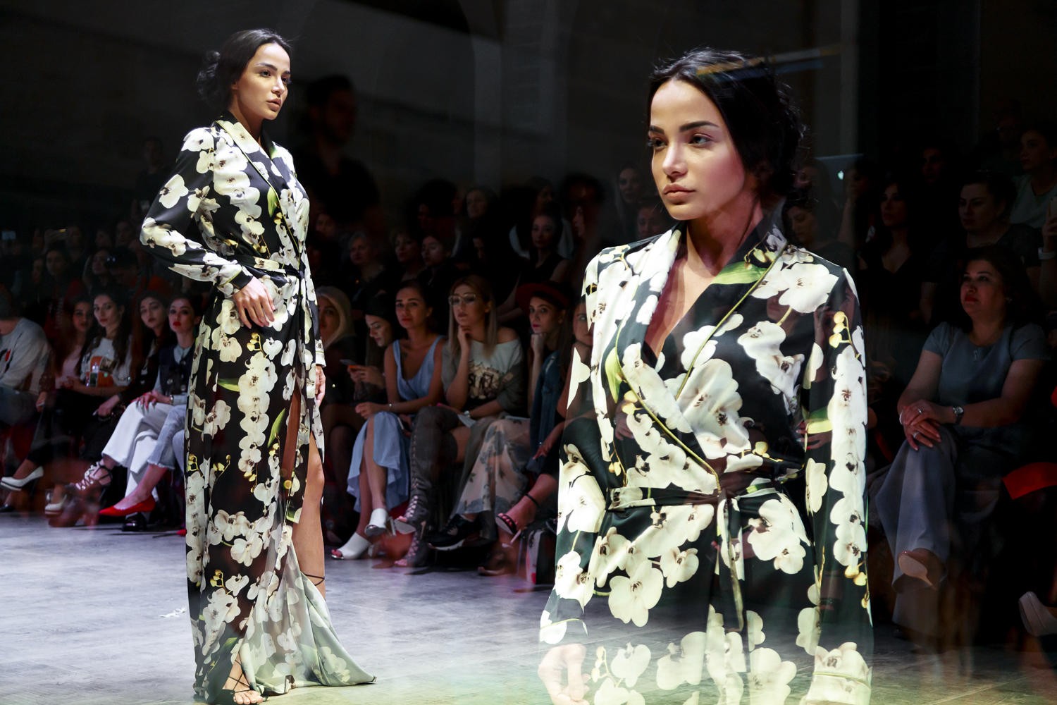 Индивидуальность и оригинальность Azerbaijan Fashion Week: день второй (ФОТО)