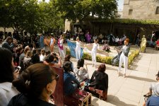 Индивидуальность и оригинальность Azerbaijan Fashion Week: день второй (ФОТО)