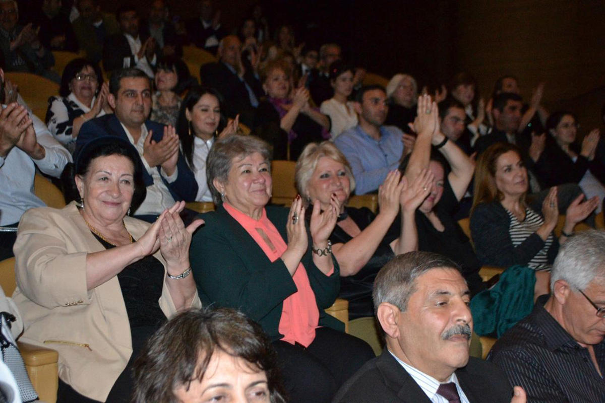 Алиага Гулиев: Мастер тара, или Рожденный 9 мая командир роты связи (ФОТО)