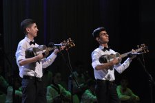 Cтупеньки к славе начинаются с "Pillə" – праздничный вечер в Баку (ФОТО)