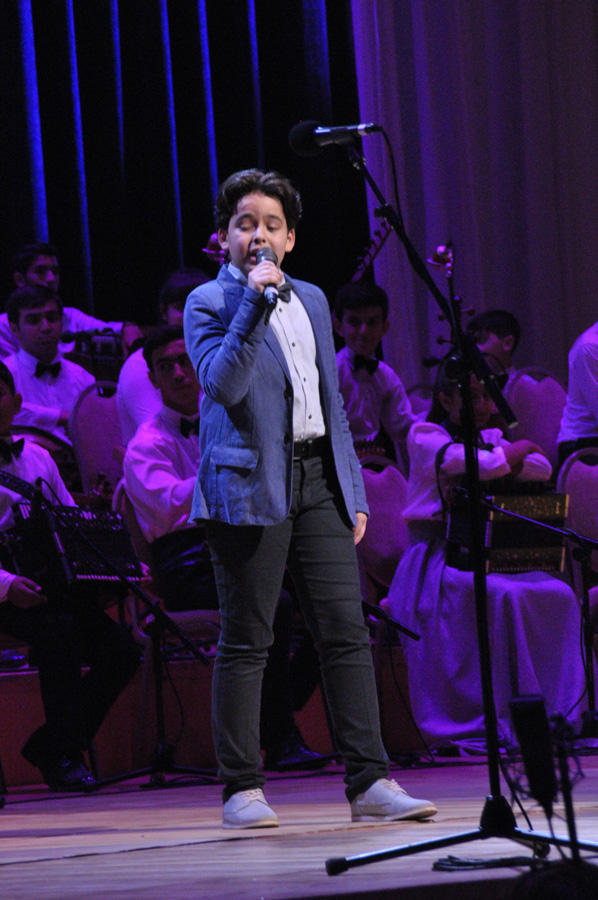 Cтупеньки к славе начинаются с "Pillə" – праздничный вечер в Баку (ФОТО)