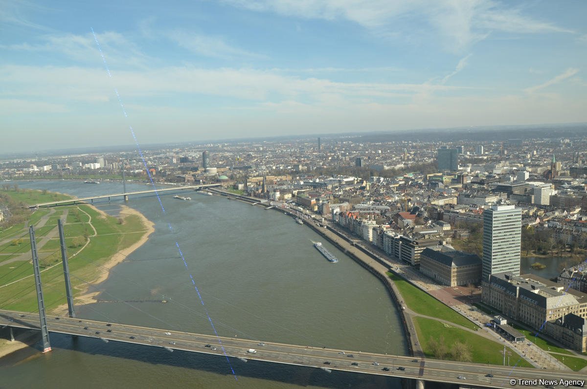 Вот таким увидел Дюссельдорф азербайджанский путешественник (ФОТО)