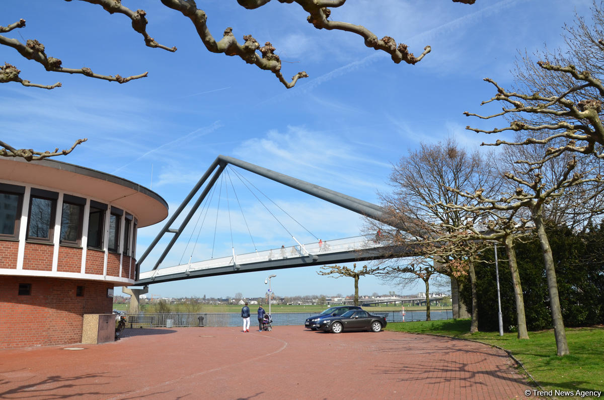 Вот таким увидел Дюссельдорф азербайджанский путешественник (ФОТО)