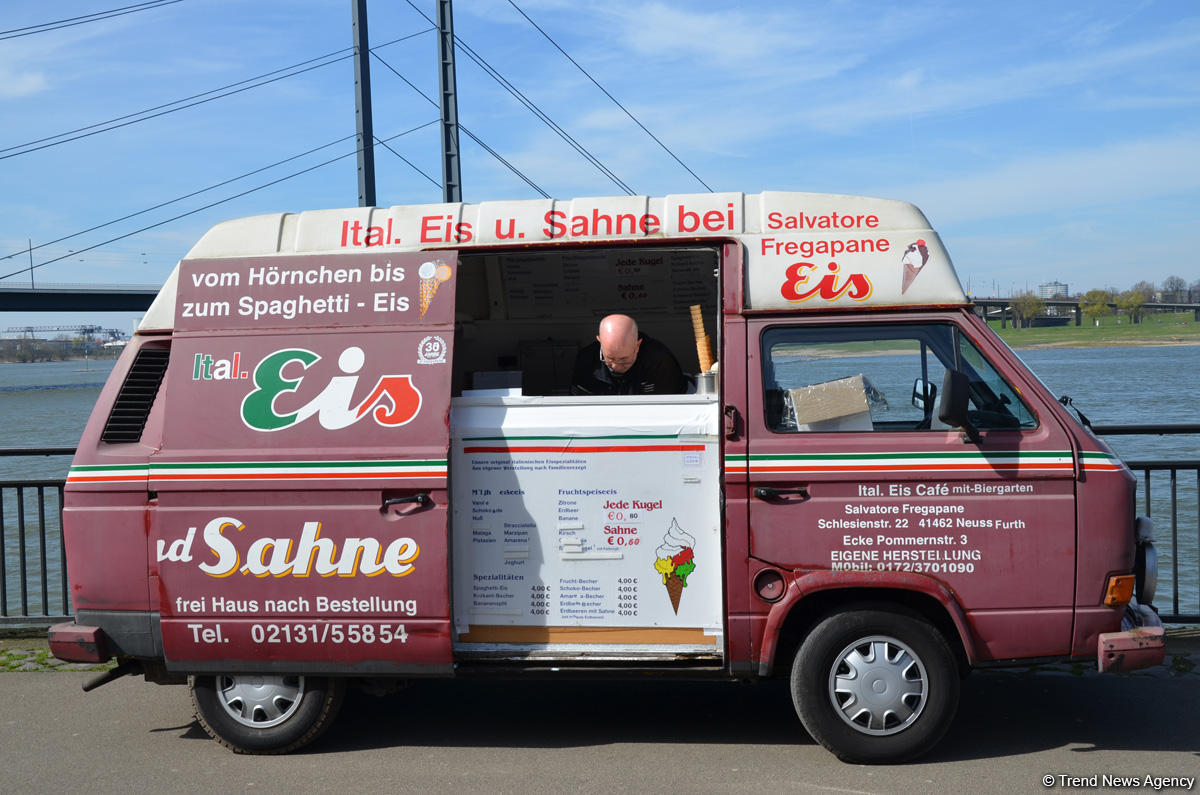 Вот таким увидел Дюссельдорф азербайджанский путешественник (ФОТО)