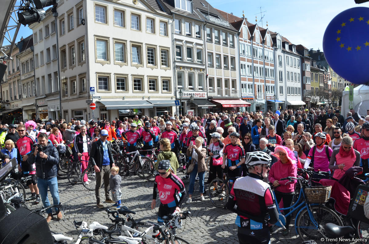 Вот таким увидел Дюссельдорф азербайджанский путешественник (ФОТО)