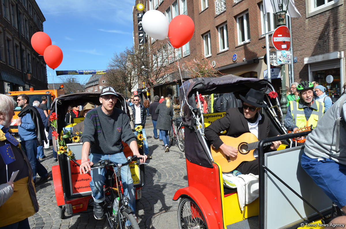 Вот таким увидел Дюссельдорф азербайджанский путешественник (ФОТО)