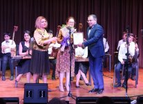 11 ведущих педагогов бакинской школы (ФОТО)