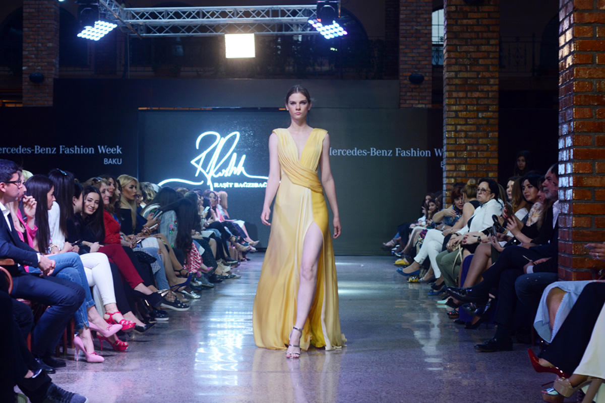 Ретро-очарование Mercedes Benz Fashion Week в Баку (ФОТО)