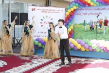 Праздник в бакинской библиотеке (ФОТО)