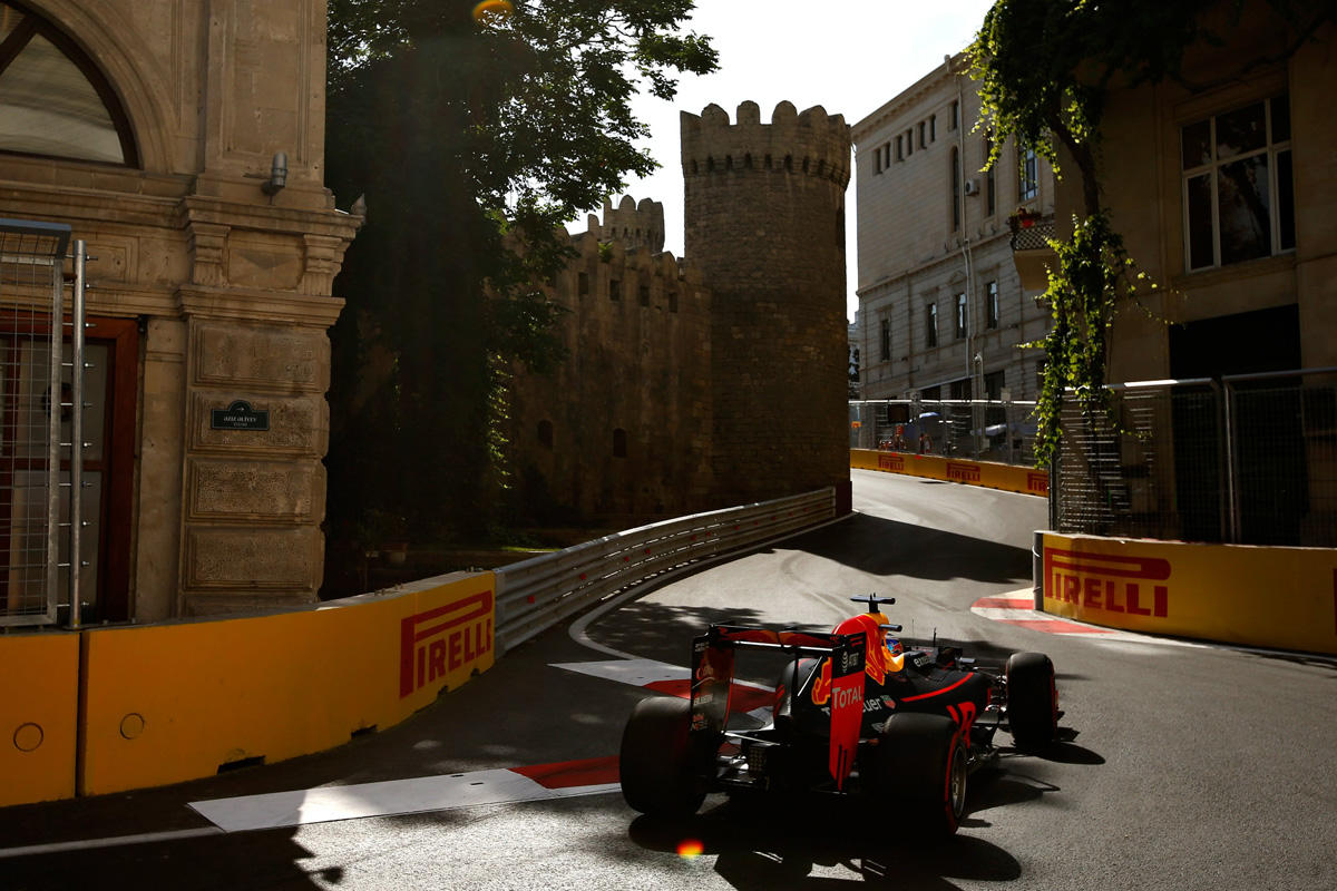 Что связывает Карабахского скакуна и Формулу 1? (ВИДЕО, ФОТО)