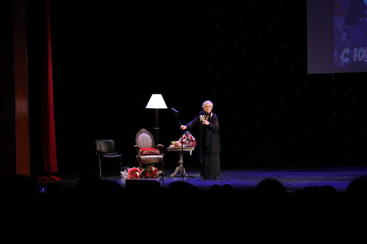 "Мир воздвигнут на любви…" В Русской драме отметили юбилей легендарной актрисы (ФОТО)