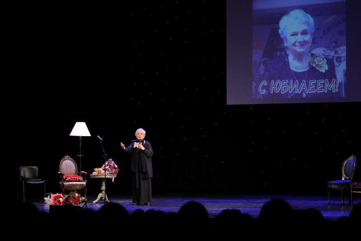 Поздравления из Израиля! Блистательная Дина Тумаркина о родном театре в Баку (ФОТО)