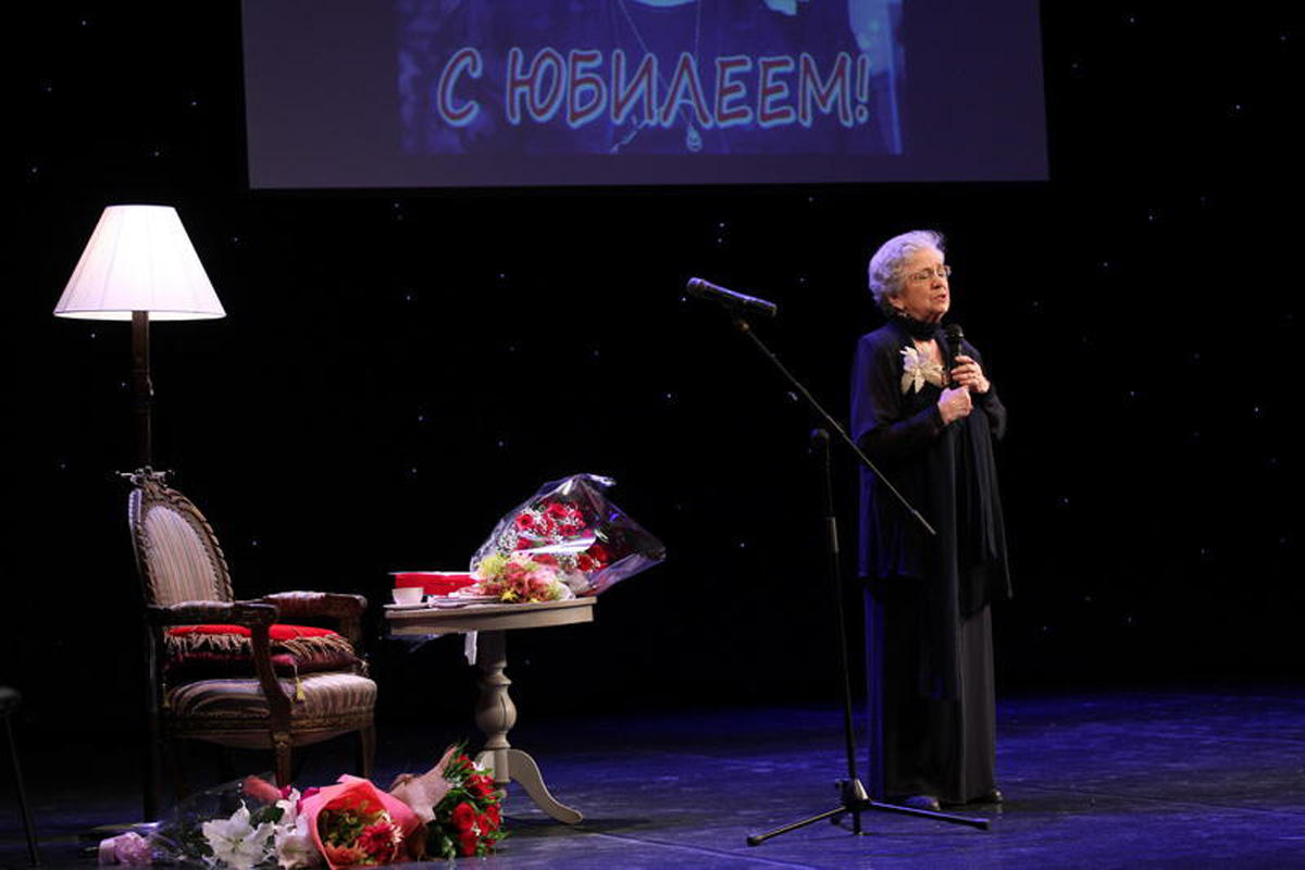 Поздравления из Израиля! Блистательная Дина Тумаркина о родном театре в Баку (ФОТО)