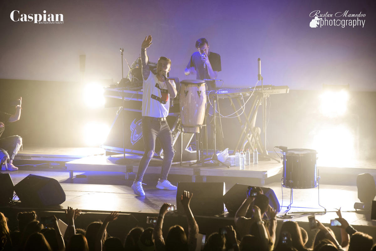 Егор Крид вызвал ажиотаж в Баку среди молодежи (ФОТО)